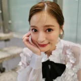 chayの母親の素顔の画像が判明！美人で教育熱心な永谷園一族の女性