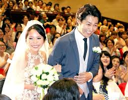 結婚指輪や結婚式のスタイル・時期を整理