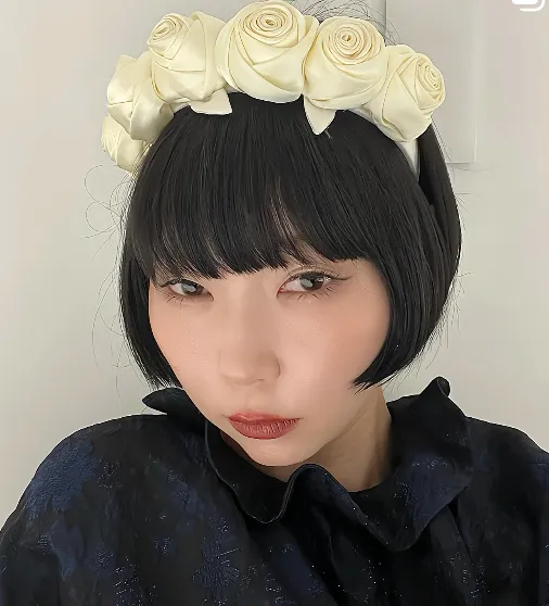 あさぎーにょの父親は元芸人の大西浩仁で離婚後の現在は画家生活