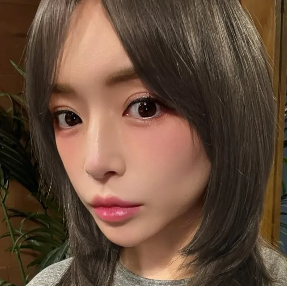 浜崎あゆみの現在の夫は荒木駿平？結婚歴と離婚理由・過去の旦那事情を総まとめ